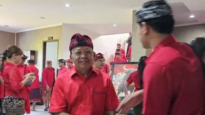 Koster Beri Ultimatum ke Sutjidra-Supriatna Pemilu 2029 Harus Raih 25 Kursi DPRD Buleleng